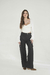 PANTALON CARGO DE PU NEGRO OSSIRA - OSSIRA EL SOBERBIO  - NOEMI PAZ 