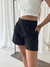 SHORT HELLEN en internet