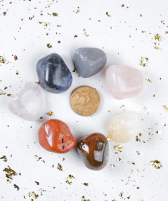 Kit Pedras 7 Chakras + Instruções - comprar online