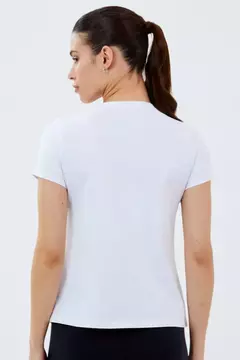 REMERA 32231 - Siluetas indumentaria
