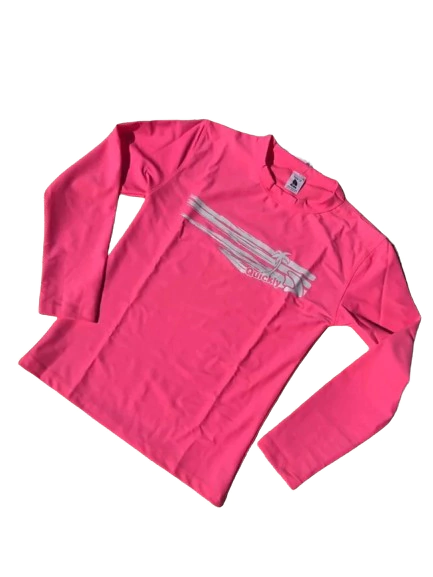 REMERA UV MANGA LARGA CON ESTAMPA QUICKLY