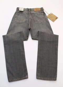 Jean Wrangler Missouri Gris (NUEVO) - Corchito en el espacio