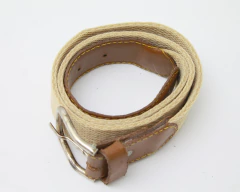 Cinturón beige (NUEVO) - Corchito en el espacio