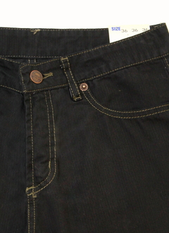 Jean Wrangler 300 (NUEVO) en internet