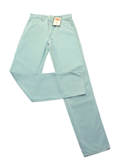 Pantalón Levi's White Tab (NUEVO) - Corchito en el espacio