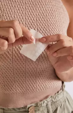 ACNE FAST CLEAR PATCH en internet