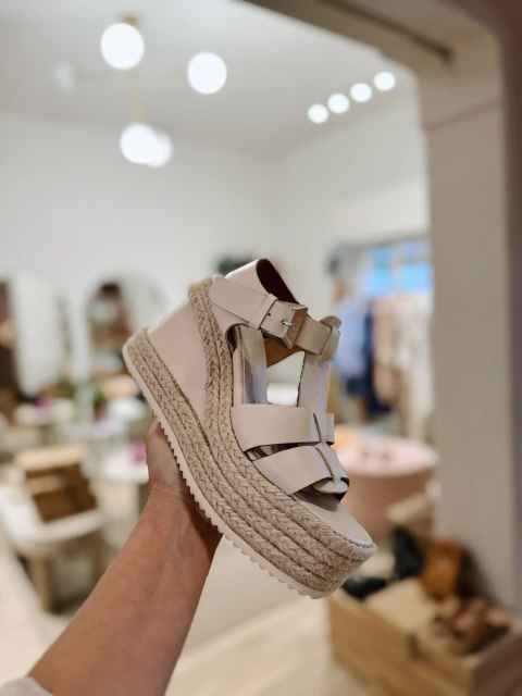 Last! Sandal Aime 36 by Viru