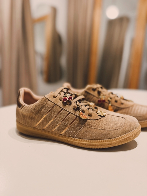 Last! Sneaker Sasha Tostado - comprar online