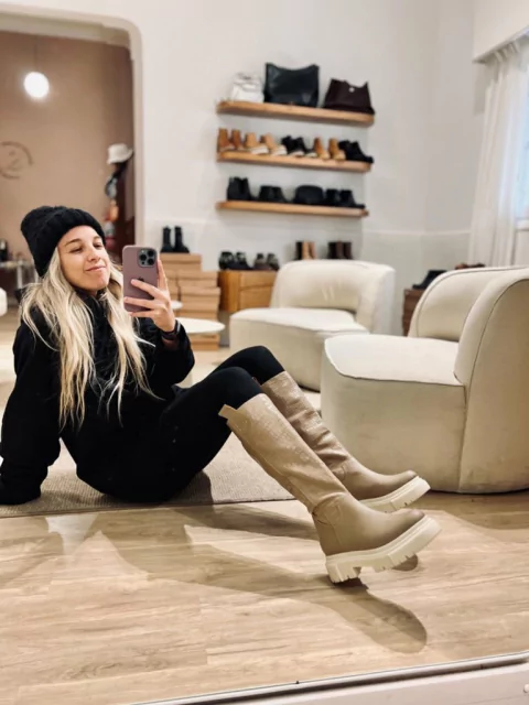 Last! TANNIA Bota Alta 38