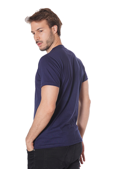 Remera básica cuello redondo azul marino - comprar online