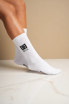 MEDIAS A MEDIA PANTORRILLA