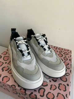 ZAPATILLAS YVI - SEGUNDA SELECCION - tienda online