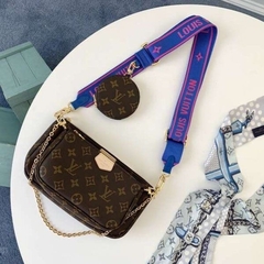 MULTIPOCHETTE LV BLUE en internet
