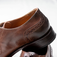 Imagen de ZAPATOS CUERO ESFUMADO PUNTERA PICADO