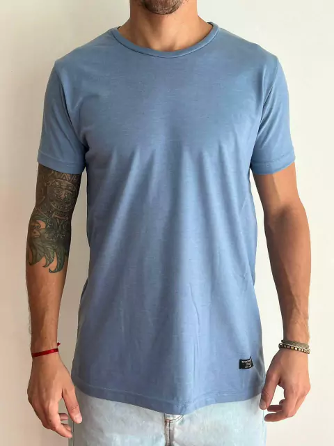 REMERA LISA EFECTO UNO PLANET - comprar online