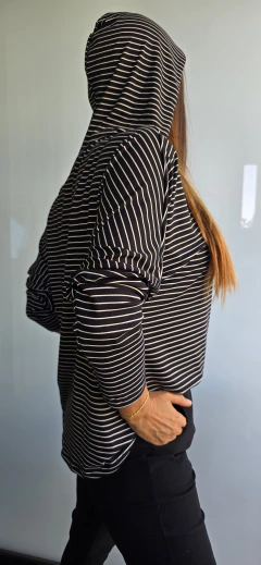 Imagen de Buzo soft rayado con capucha