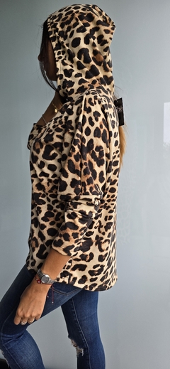 Buzo rustico animal print en internet