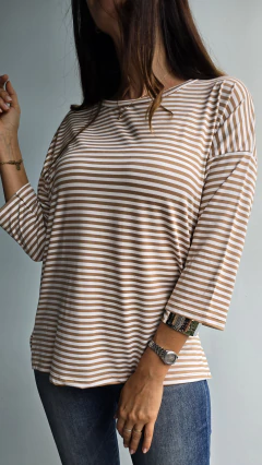 Remera de modal cuello redondo manga 3/4 rayada x talles - She Indumentaria