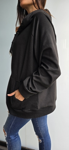 Campera darlon con bolsillos, cierre y capucha - comprar online
