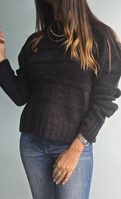 Sweater cuello redondo de lana