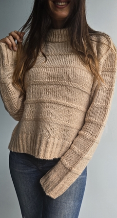 Sweater cuello redondo de lana