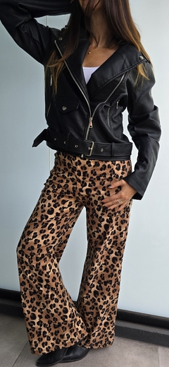 Campera de eco cuero importada con cinturón - tienda online