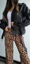 Campera de eco cuero importada con cinturón - comprar online
