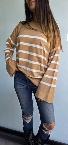 Sweater rayado amplio con tajos laterales de bremer - She Indumentaria