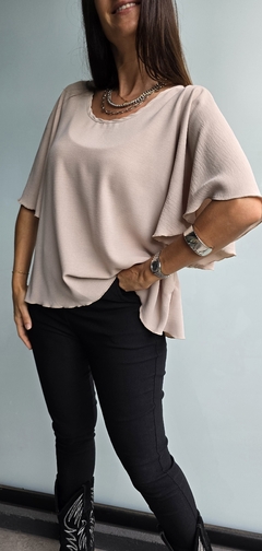 Blusa de cey mangas volado 3/4 con gota atras en internet