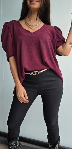 Blusa de cey mangas princesa cuello en V - She Indumentaria