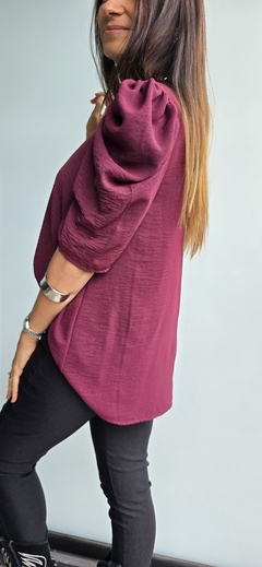 Blusa de cey mangas princesa cuello en V - She Indumentaria