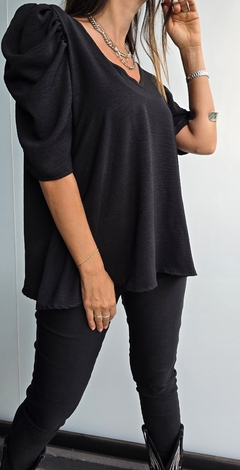 Blusa de cey mangas princesa cuello en V - She Indumentaria