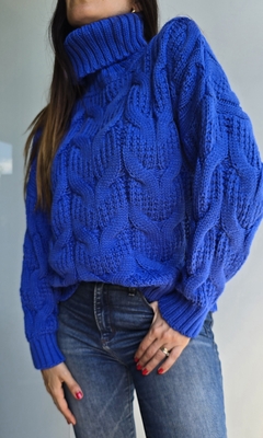 Polera de lana trenzada tipo espigas en internet