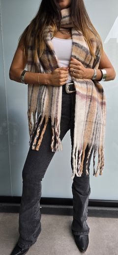 Bufandon de lana cuadrille - comprar online