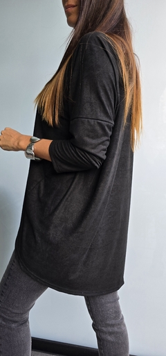 Remeron amplia gamuzada cuello v - tienda online