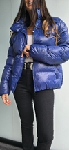 Campera inflada con cierre azul - comprar online