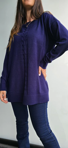 Sweater de bremer con espiga central y tajos laterales