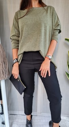 Remeron/ Sweater de lanilla con tachitas en internet