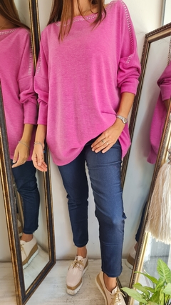 Remeron/ Sweater de lanilla con tachitas - comprar online