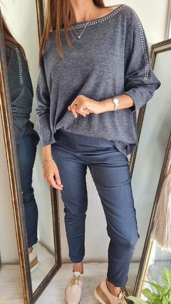 Remeron/ Sweater de lanilla con tachitas en internet