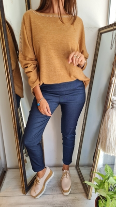 Remeron/ Sweater de lanilla con tachitas - She Indumentaria