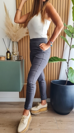 Babucha de bengalina elastizada por talles - She Indumentaria