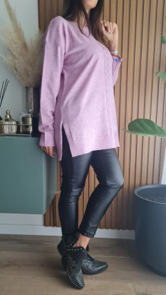Imagen de Sweater de bremer con espiga central y tajos laterales
