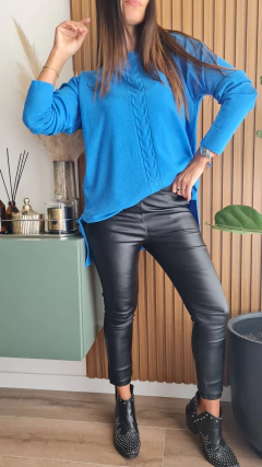 Sweater de bremer con espiga central y tajos laterales - comprar online