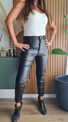 Pantalon de bengalina engomado elastizado - She Indumentaria