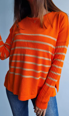 Imagen de Sweater de bremer rayado cuello redondo con tajos laterales