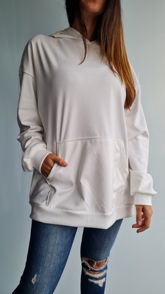 Maxi buzo de micro polar con capucha y bolsillos