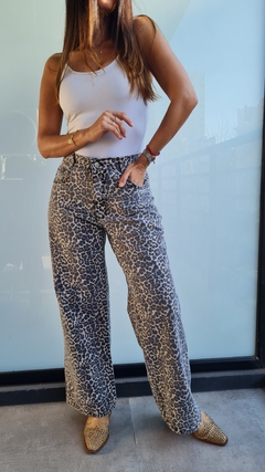 Jean wide leg animal print rigido