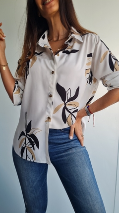 Camisa de poplin estampada manga larga rebatible a 3/4 en internet