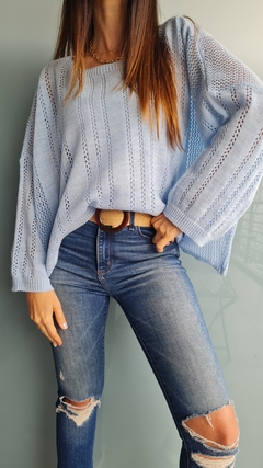 Sweater calado cuello bote en lana sintética en internet